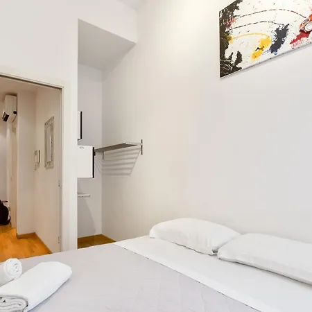 Piazza Oberdan Patio Apartment Florence Exterior photo